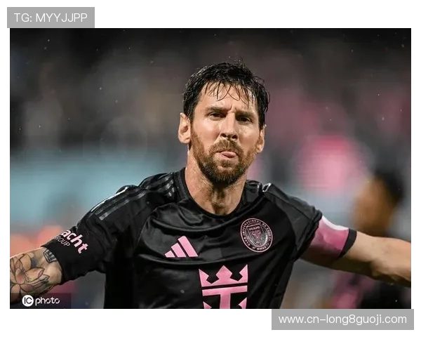 梅西加盟国际迈阿密后首度亮相球队训练场 展现超强状态引发关注